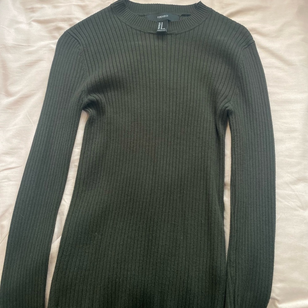 Forever 21 - Olive green long sleeve